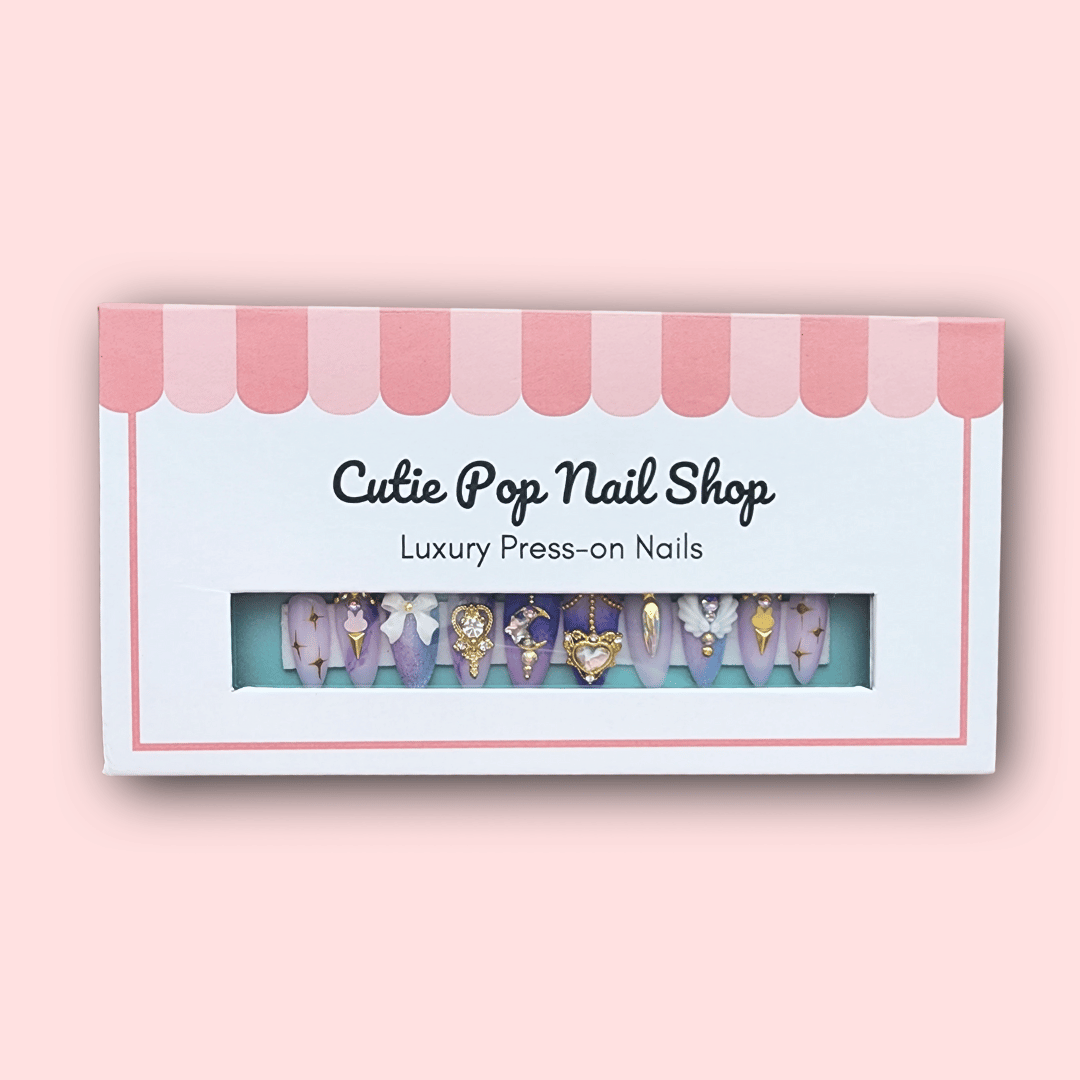 Press-On Nails – Princess Moon Saturn