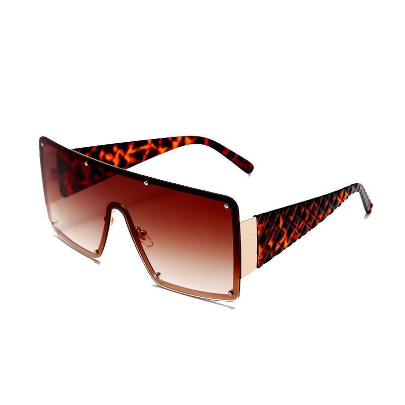 New Square Sunglasses  For Women Fashion Oversized Metal Frame Vintage Glasses Retro Gradient Colors Glass With UV400 Protection