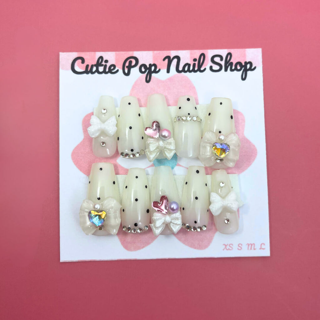 Press-On Nails – Polka Dot Pink