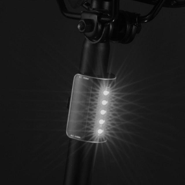 Auto-Sensing Bicycle Light Waterproof Bike Taillight LED USB Rechargable Safety Back Light Riding Warning Saddle Bike Rear Light Waterproof Bike Headlight Taillight LED Light Modes Bike Lights For Night Riding