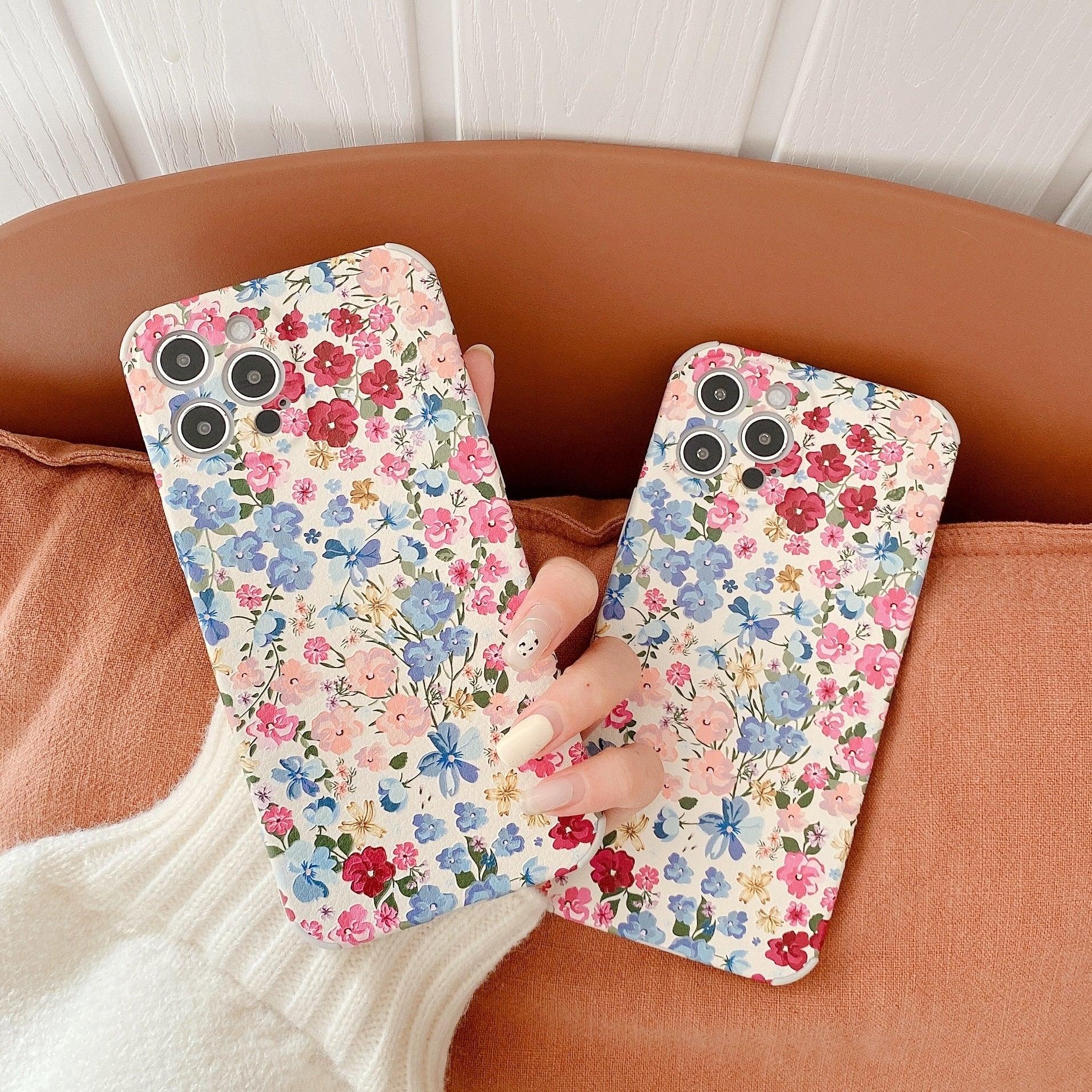 Colorful Flower Phone Cases For iPhone 12 13Pro Max XR X 11 Case For iPhone11 Cute Floral Soft Silicon Cover Silicone Shockproof Protective Bumper Cute Flower Pattern Design Phone Case for Girls Women