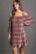 Off-Shoulder Balloon Sleeve Velvet Mini Dress For Women – Glamorous Off-Shoulder Dress, Balloon Sleeve Mini Dress, Luxurious Velvet Dress, Elegant Party Dress, Statement Mini Dress