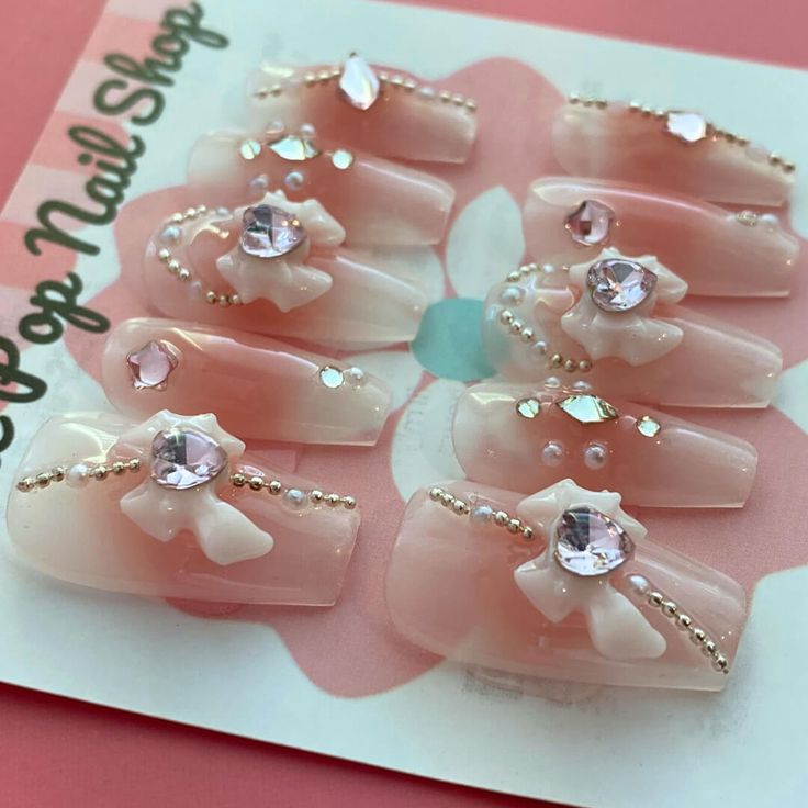 Press-On Nails – Sweet Moon Guardian