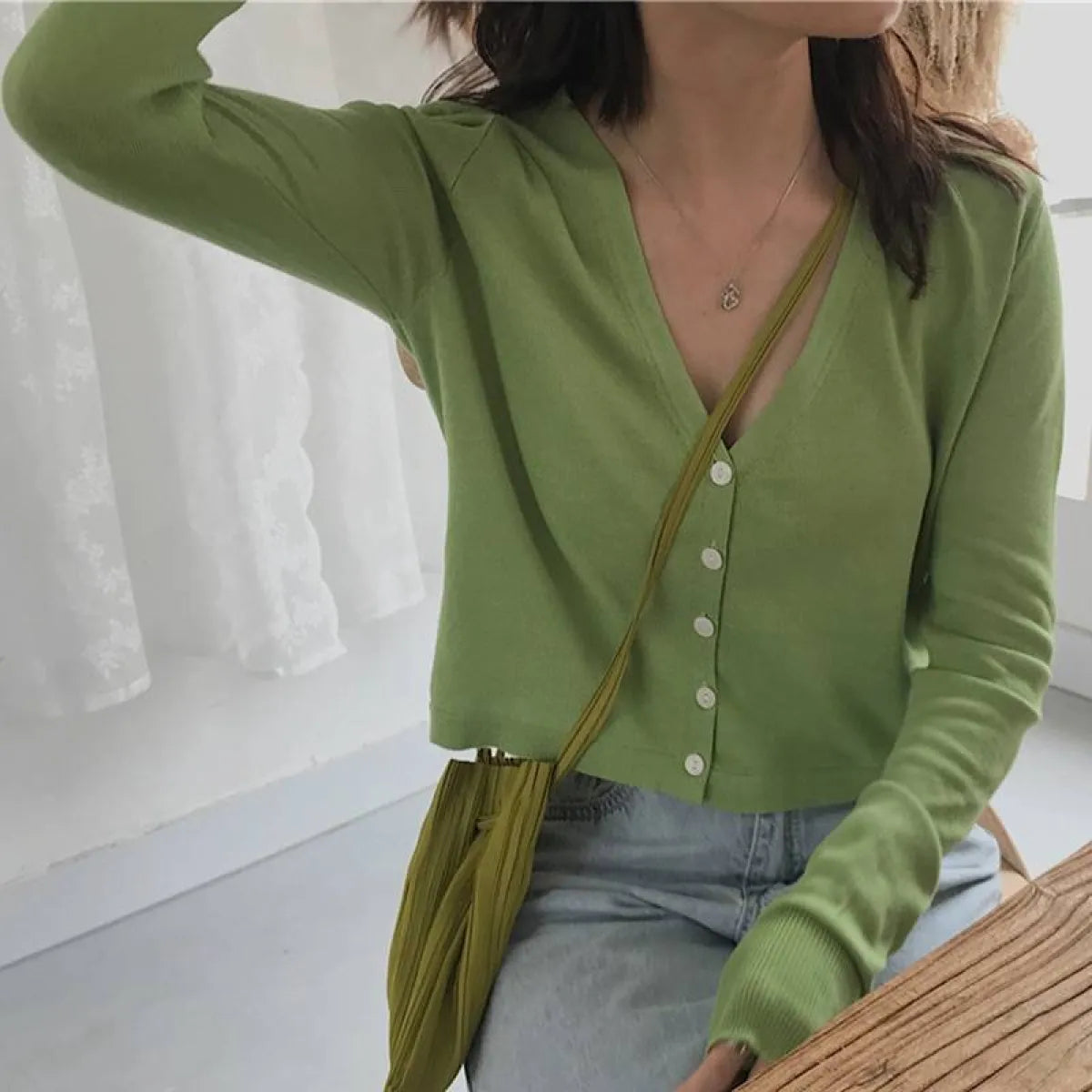 Women's Knitted Cropped Cardigan