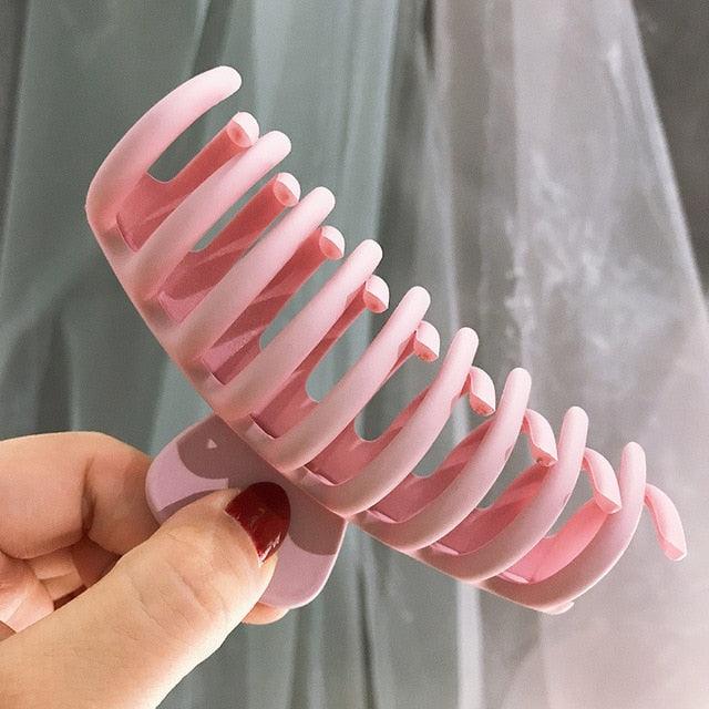 New Colorful Claw Hair Clip for Women Girls Tough Plastic Large Size Hair Clamps Butterfly Clip Gorgeous Hair Accessories Holidays Gifts For Women