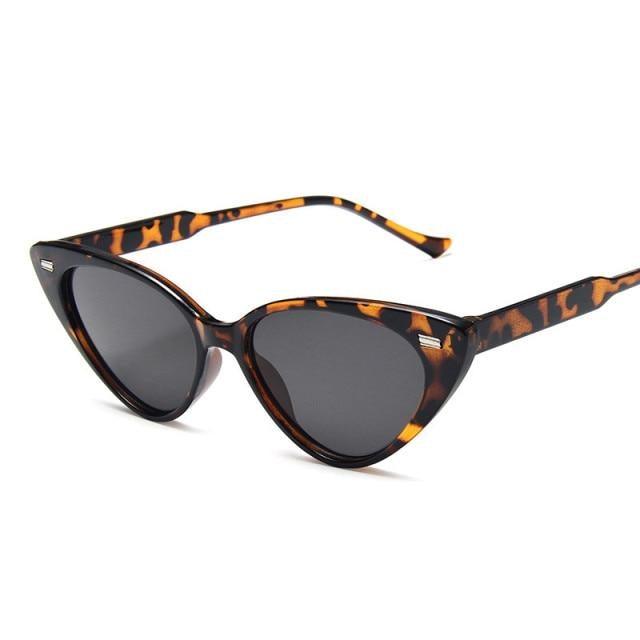 Retro Vintage Cateye Sunglasses for Women Clout Plastic Frame Sunglasses For  Women Retro Triangle Gradient Eyeglasses For  Women Classic And Stylish  Glasses
