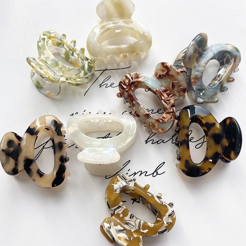 Sweet Mini Acetate Hair Clip for Women Girls Hair Claw Chic Barrettes Crab Hairpins Styling Claw Clips Fashion Hair Gorgeous Hair Accessories For Women