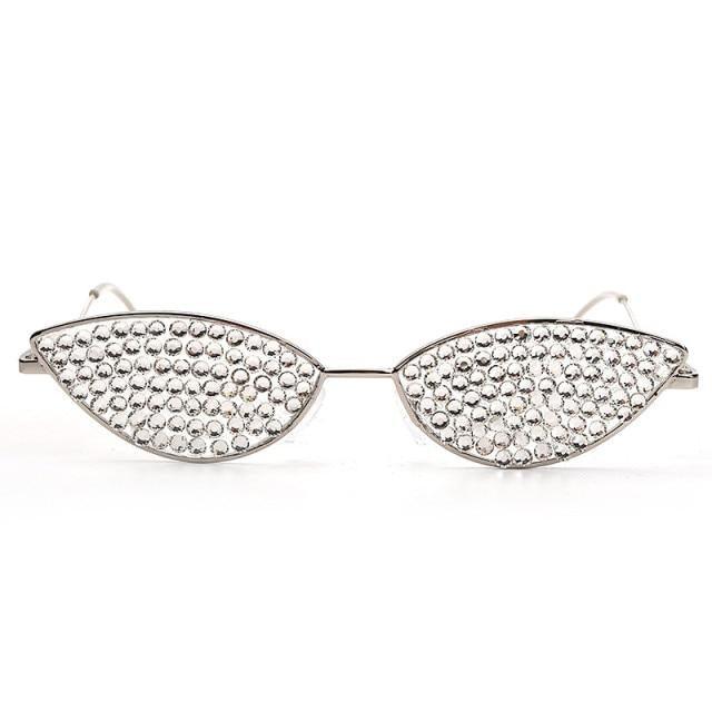 Top Designer New Cat Eye Design Sunglasses For Women New Small Size Luxury New Popular Rhinestone Sun Glasses For Women New Vintage Style Eyeglasses