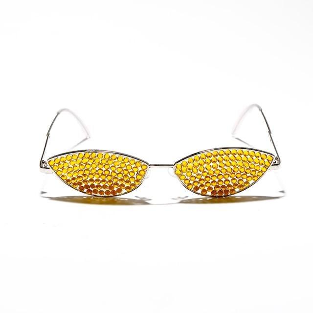 Top Designer New Cat Eye Design Sunglasses For Women New Small Size Luxury New Popular Rhinestone Sun Glasses For Women New Vintage Style Eyeglasses