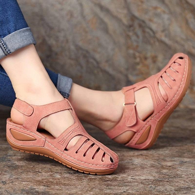 Vintage Sandals Women Platform Walking Sandals Female Beach Shoes Women Classic Comfort Retro Closed Toe Platform Outdoor Beach Summer Flat Sandals Athletic Slides Sandals