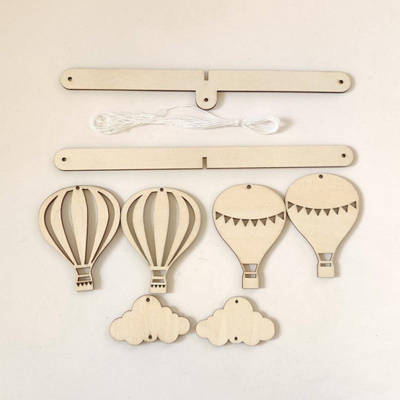 Wooden Hot Air Balloon Outdoor Wind Chime Hanging Wall Ornaments Baby Bed Bell Nordic Style Kids Room Decoration Nursery Photo Props Wind Bell Memorial Wind Chimes Best Gift Chimes Decor For Garden Patio Porch Outdoor