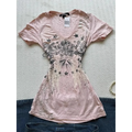 V-Neck Graphic Tee – Y2K Vintage Retro Streetwear